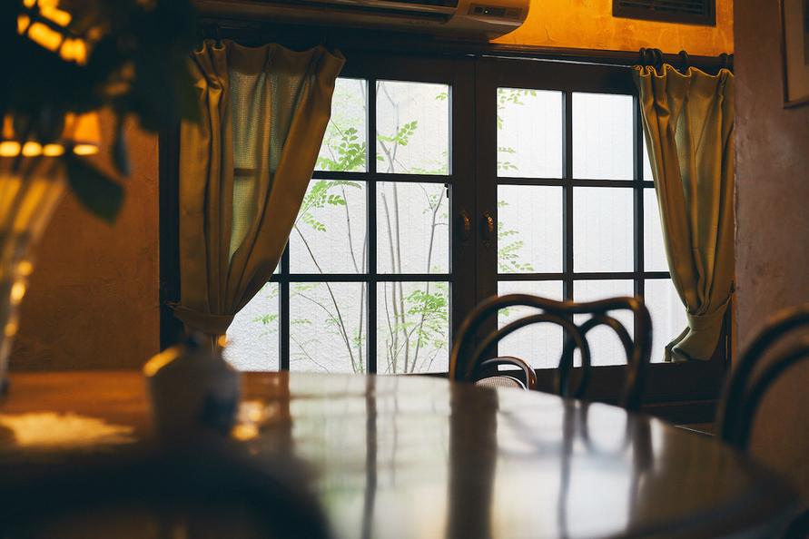 カフェ・アンセーニュダングル原宿店