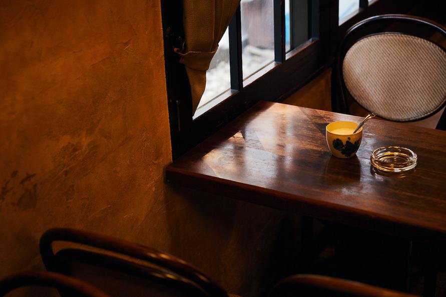 カフェ・アンセーニュダングル原宿店