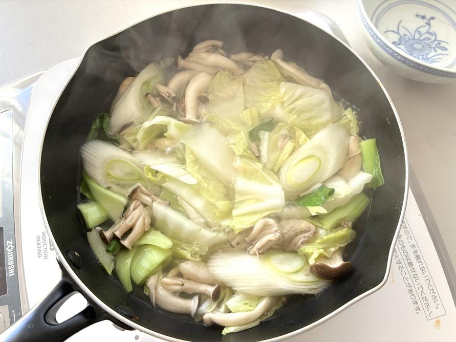 業務スーパー「麻辣藤椒香醤」、「東北大拉皮」