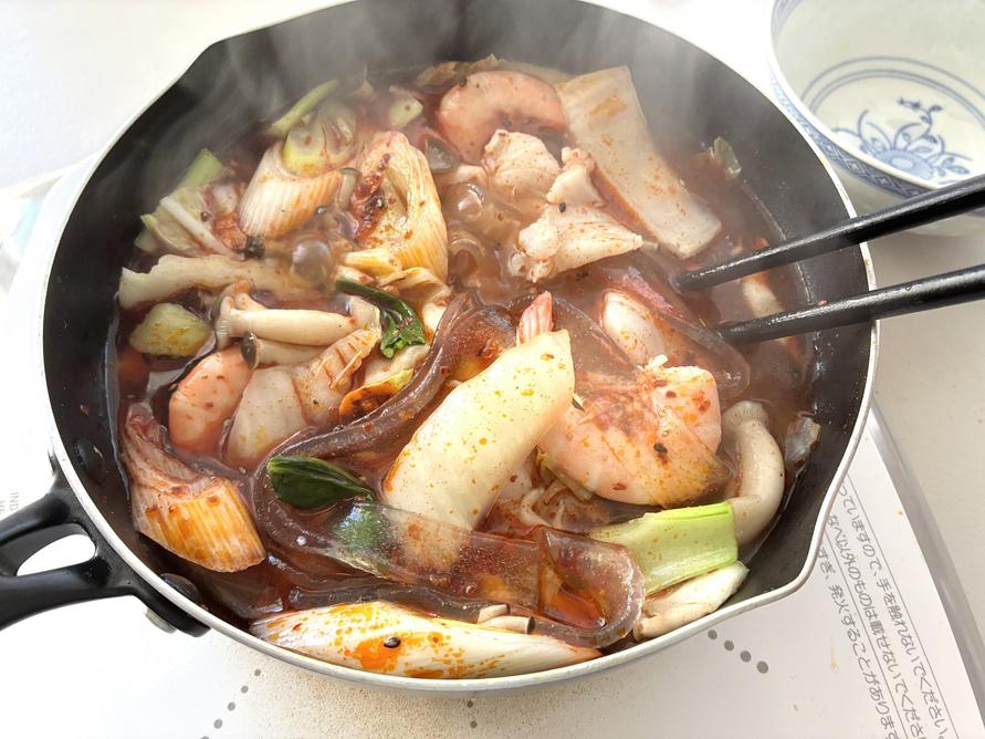 業務スーパー「麻辣藤椒香醤」、「東北大拉皮」