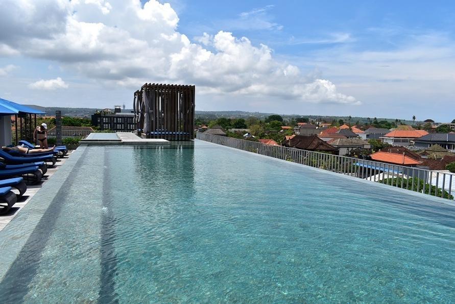 海外でのトラブルにつきもの。ニオイの問題