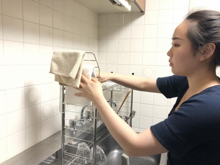 ニトリの伸縮シンク上ラックの使用イメージ