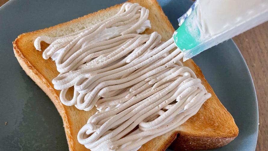 カルディ「【冷凍】モンブランホイップクリーム　500ml」