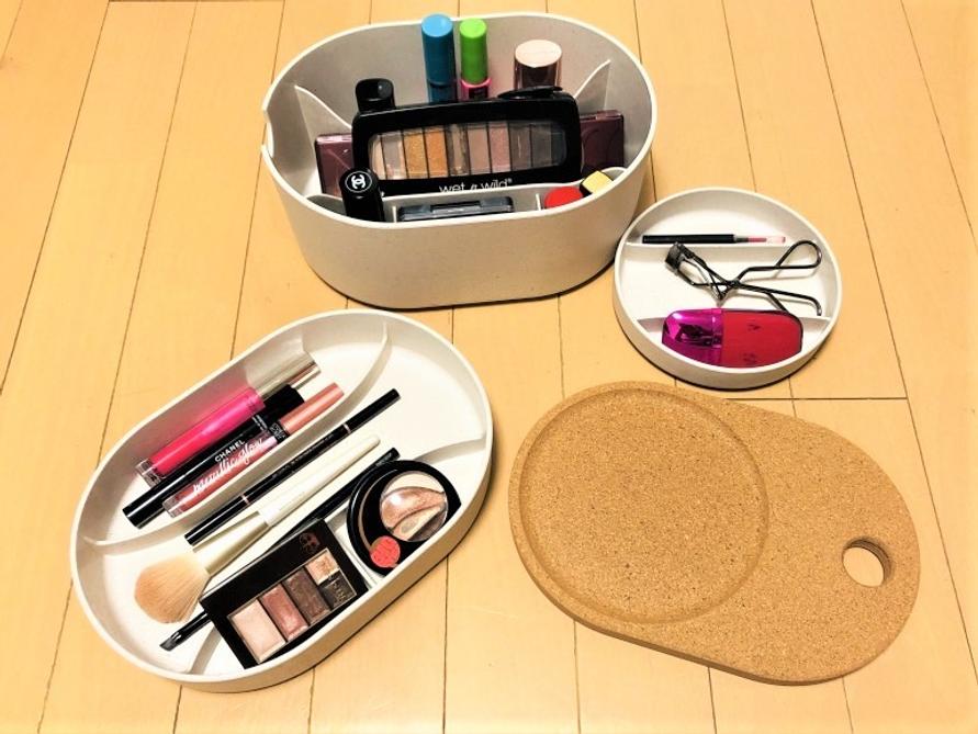 IKEAのサクスボルガにメイク用品を収納したイメージ
