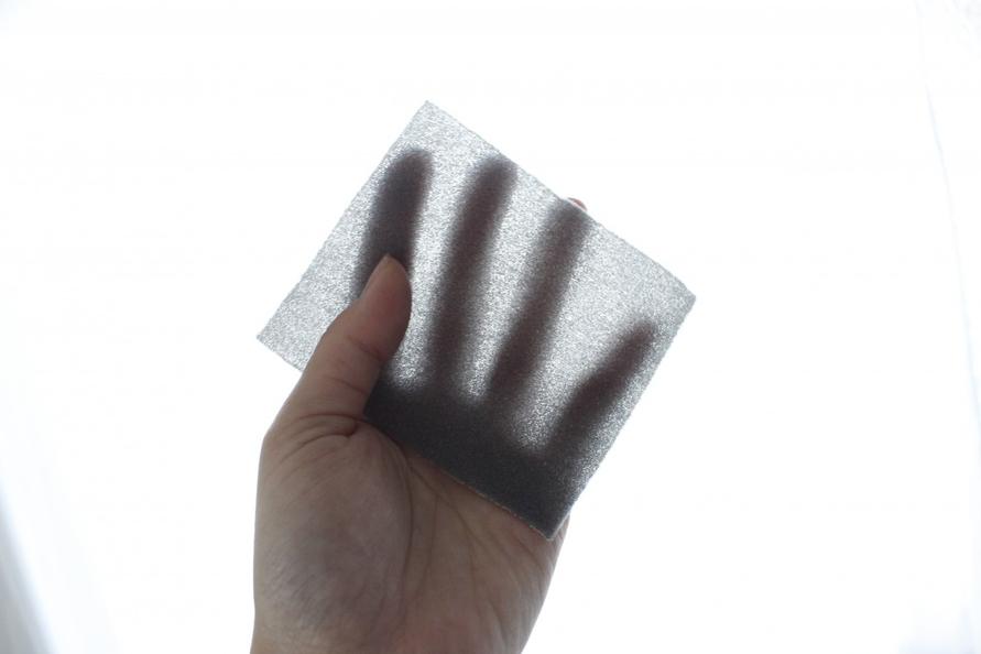 NUNO 肌をケアするマスク